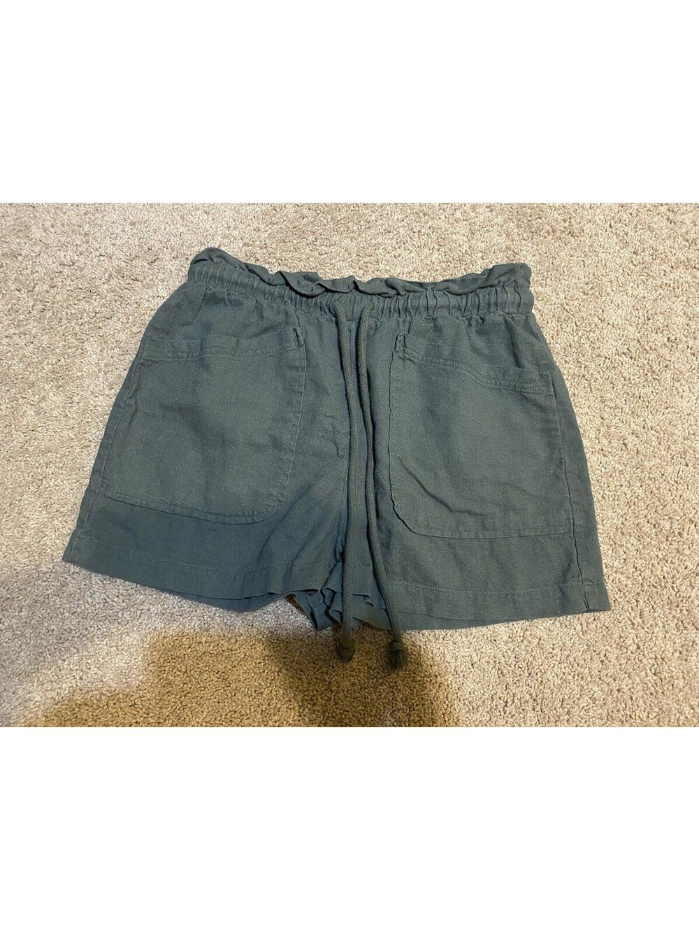 Universal Thread Women's Size XS Dark Green Tie Waist Utility Shorts